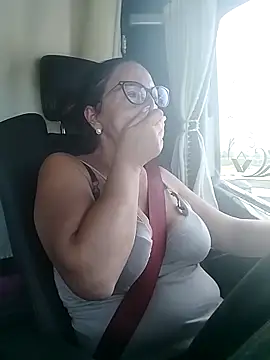 cuplubijoanna online show from May 25, 1:54 pm