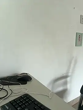 Snapshot of palzkybi123 chatting on July 13, 2:33 am palzkybi123 online show from July 13, 2:33 am