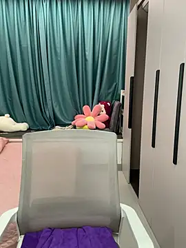 palzkybi123 online show from February 11, 2:39 pm