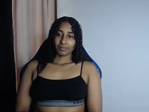 yohatinelly07 online show from June 6, 10:04 pm
