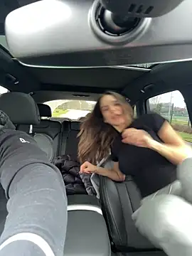 JuicyFruits93 online show from February 14, 9:31 am