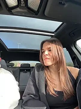 JuicyFruits93 online show from March 10, 9:24 am