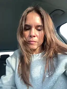 JuicyFruits93 online show from December 21, 10:28 am