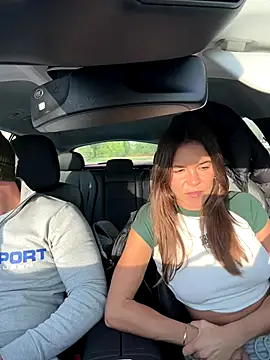 JuicyFruits93 online show from December 17, 1:16 pm