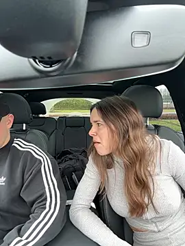 JuicyFruits93 online show from February 12, 11:32 am