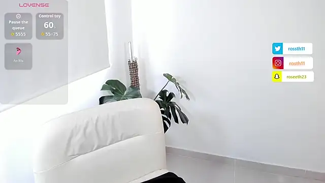 rossth1 online show from March 23, 6:41 pm