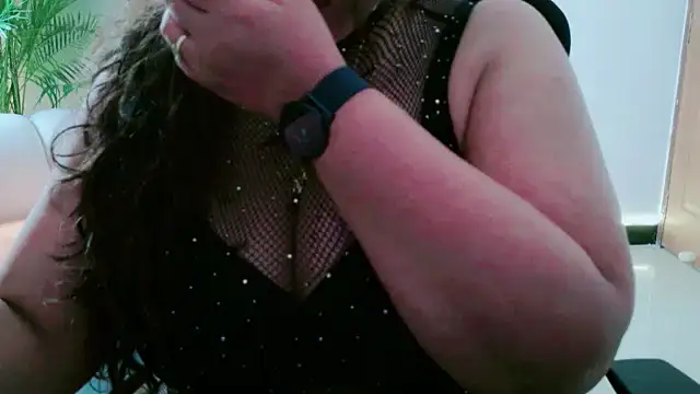 Gracefulgoddess online show from April 14, 4:28 am