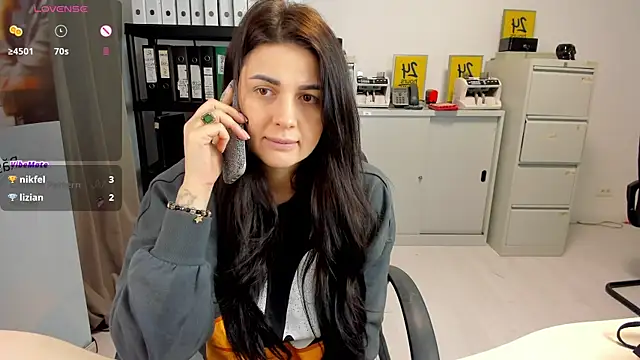 Snapshot of TiffanySweet chatting on December 26, 3:42 pm TiffanySweet online show from December 26, 3:42 pm