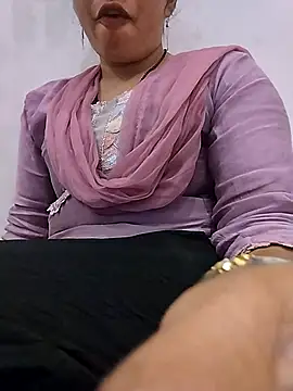 Simaran bhabhi online show from February 18, 3:52 pm