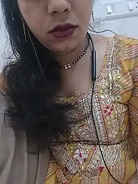 Snapshot of Simaran_bhabhi chatting on June 7, 12:38 am Simaran bhabhi online show from June 7, 12:38 am