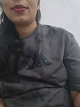 Snapshot of Simaran_bhabhi chatting on June 29, 4:52 am Simaran bhabhi online show from June 29, 4:52 am