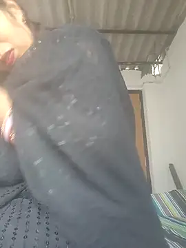 Snapshot of Simaran_bhabhi chatting on November 8, 1:09 am Simaran bhabhi online show from November 8, 1:09 am