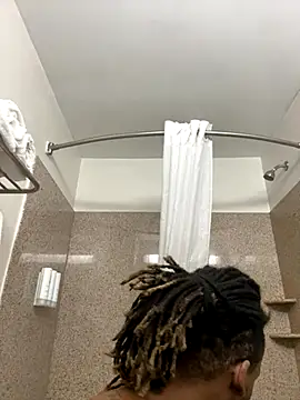 Snapshot of 1BeautyN1Beast chatting on November 12, 12:59 am 1BeautyN1Beast online show from November 12, 12:59 am