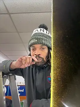 1BeautyN1Beast online show from January 7, 4:45 pm