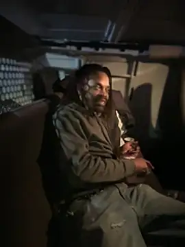 1BeautyN1Beast online show from March 5, 1:46 am