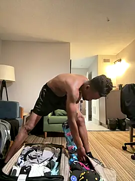 Snapshot of 1BeautyN1Beast chatting on November 3, 7:28 pm 1BeautyN1Beast online show from November 3, 7:28 pm