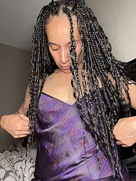 Shuggabutt online show from March 21, 3:30 am