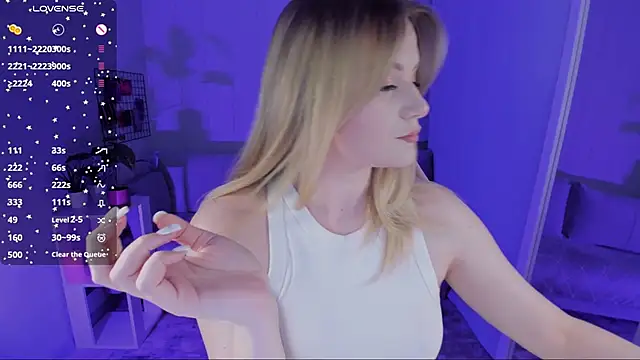 Honey blonde online show from March 26, 11:13 pm