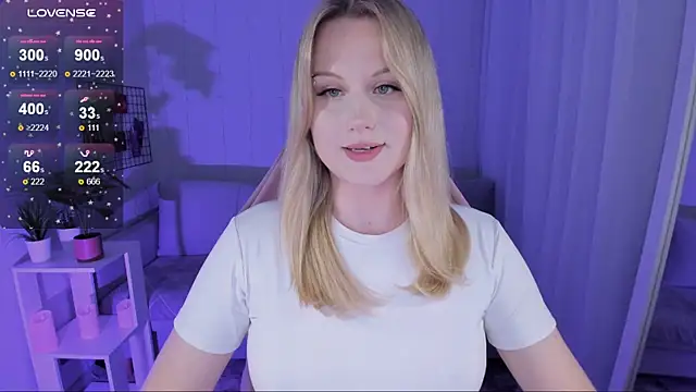 Honey blonde online show from June 16, 8:09 pm
