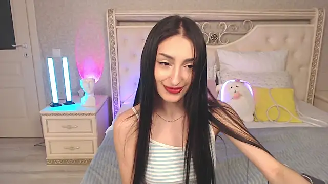 Snapshot of Lina_Robbins chatting on May 31, 10:10 pm Lina Robbins online show from May 31, 10:10 pm