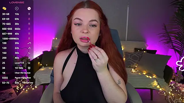 CarolinaDia online show from June 2, 8:09 pm
