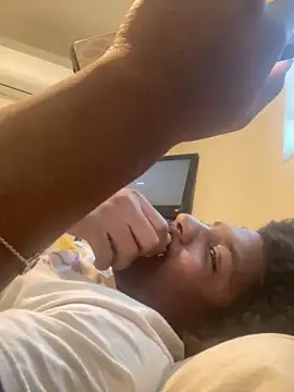 Snapshot of gaimov3r2024 chatting on November 7, 10:24 pm gaimov3r2024 online show from November 7, 10:24 pm