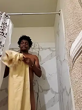 Snapshot of gaimov3r2024 chatting on October 23, 4:11 am gaimov3r2024 online show from October 23, 4:11 am