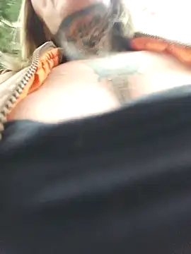 YourMommyBlair online show from February 5, 6:20 am