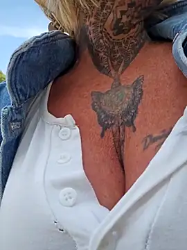 YourMommyBlair online show from March 17, 8:50 am