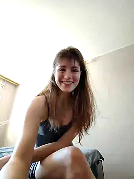 Bella Goddes online show from December 14, 1:17 am