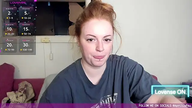 aaprill online show from October 5, 7:43 am