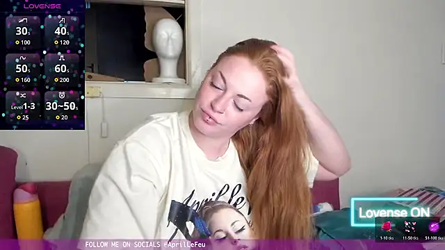 aaprill online show from November 3, 8:18 am