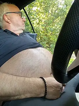 biggandybig online show from September 29, 12:33 pm