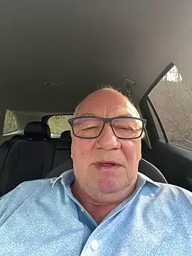 biggandybig online show from March 8, 2:09 pm