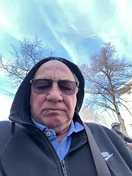 biggandybig online show from April 2, 11:39 am