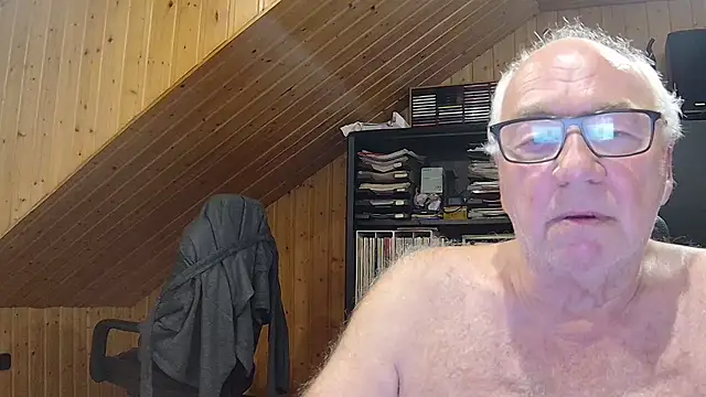 biggandybig online show from May 17, 8:31 pm