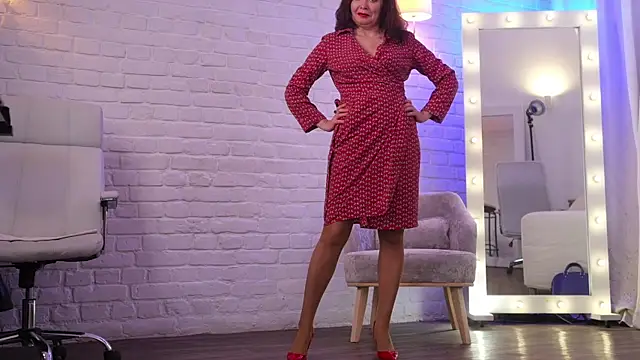 Nylon Legs online show from May 23, 10:31 pm
