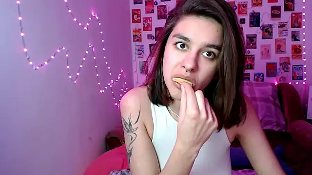 Snapshot of Celine_Dionn chatting on January 5, 1:47 pm Celine Dionn online show from January 5, 1:47 pm