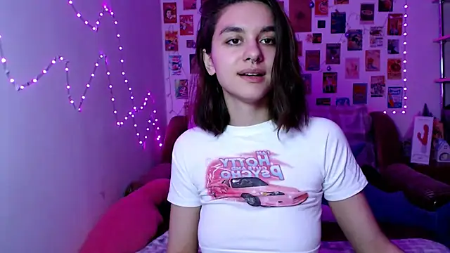 Snapshot of Celine_Dionn chatting on January 7, 4:27 pm Celine Dionn online show from January 7, 4:27 pm