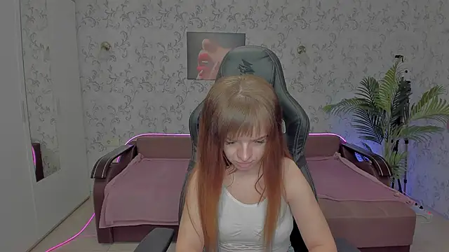 Snapshot of Eva_Rosec chatting on December 12, 1:06 pm Eva Rosec online show from December 12, 1:06 pm