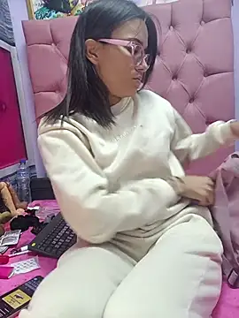 Yaumiko online show from November 10, 11:26 am