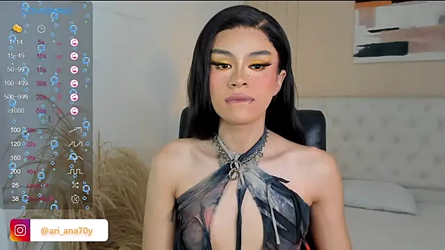 LOISE-XX online show from February 5, 7:59 am