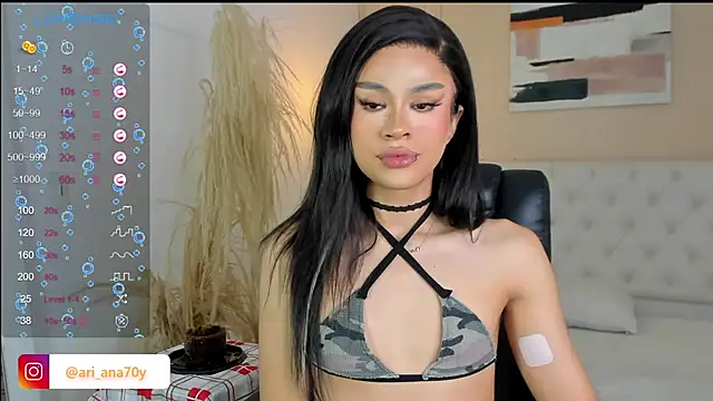 LOISE-XX online show from November 26, 6:57 am