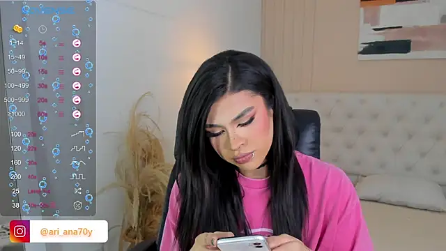 LOISE-XX online show from March 28, 8:15 am