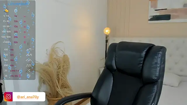 LOISE-XX online show from March 25, 6:02 am