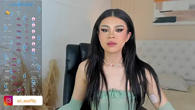 LOISE-XX online show from April 11, 6:10 am