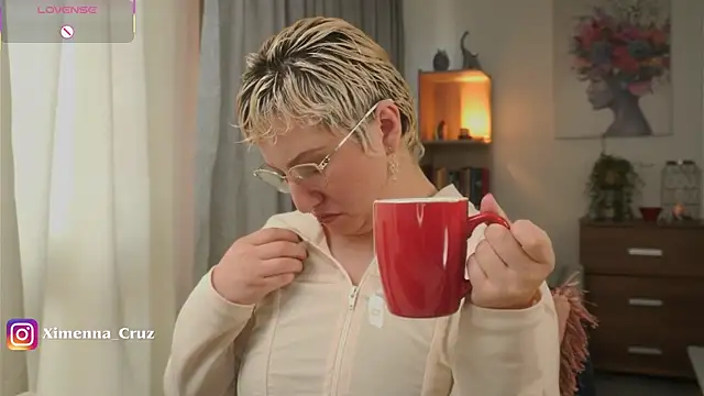 Ximenna Cruz online show from January 10, 12:22 pm