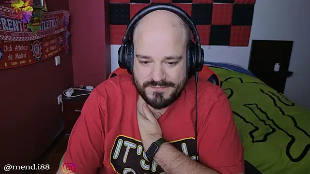 menditeta1 online show from April 1, 9:23 pm