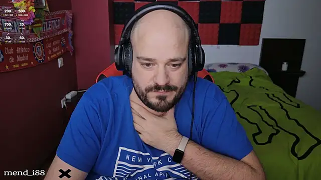 menditeta1 online show from April 16, 9:39 pm