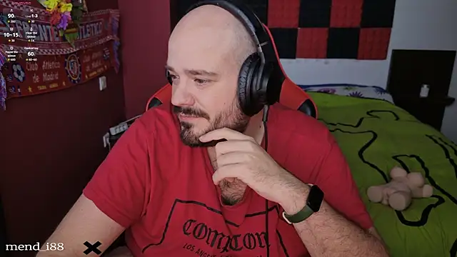 menditeta1 online show from April 12, 9:29 pm